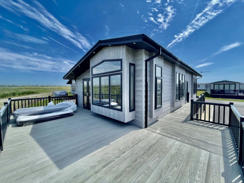 omar-boutique-2022-seal-bay-resort-5-scaled-1-1024x768