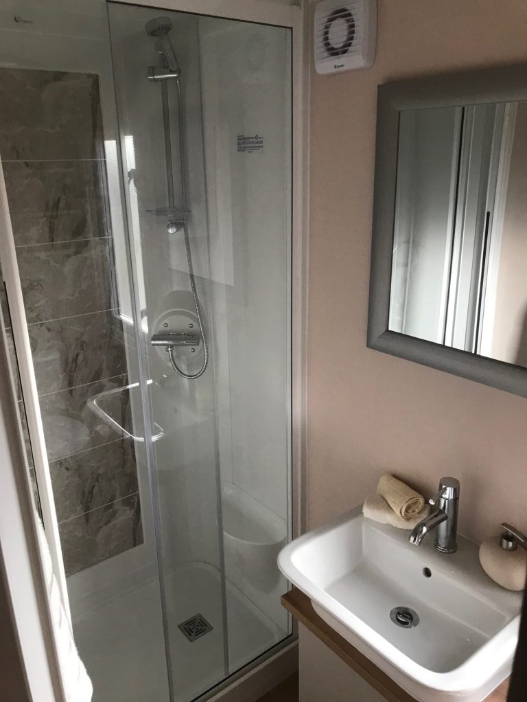shower-2-768x1024